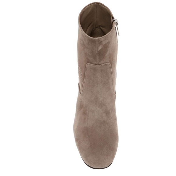 New in box Marc Fisher boots - Picture 2 of 4